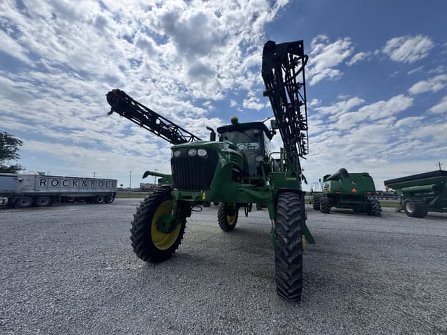 Image of John Deere 4720 equipment image 4