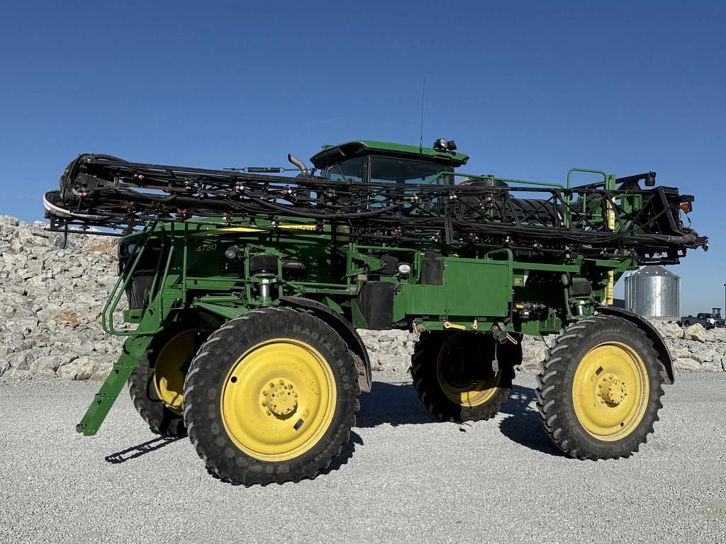 Image of John Deere 4730 Primary image