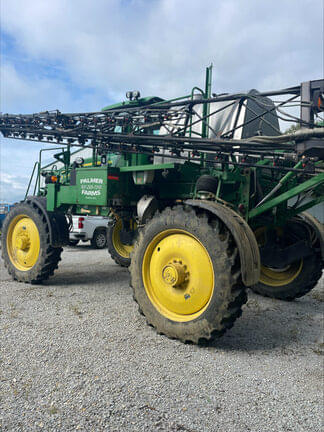 Image of John Deere 4830 equipment image 3