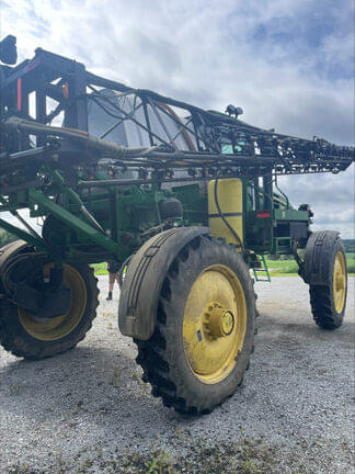Image of John Deere 4830 equipment image 1
