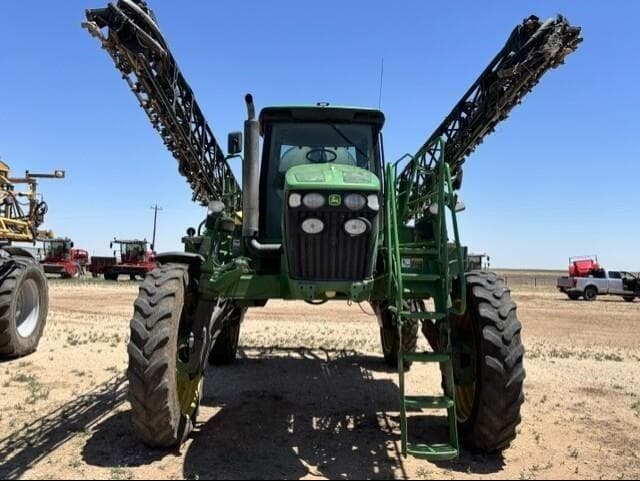 Image of John Deere 4830 equipment image 1