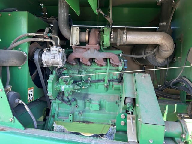 Image of John Deere 4895 equipment image 4