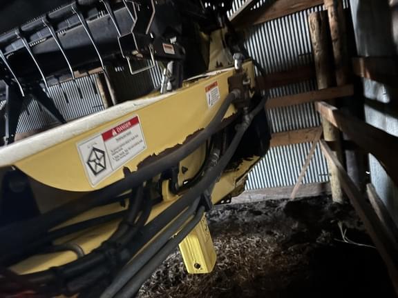 Image of John Deere 4895 equipment image 3