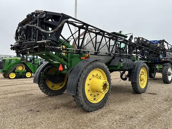 Image of John Deere 4930 equipment image 3