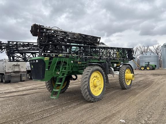 Image of John Deere 4930 Primary image