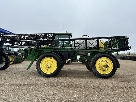 Image of John Deere 4930 equipment image 1