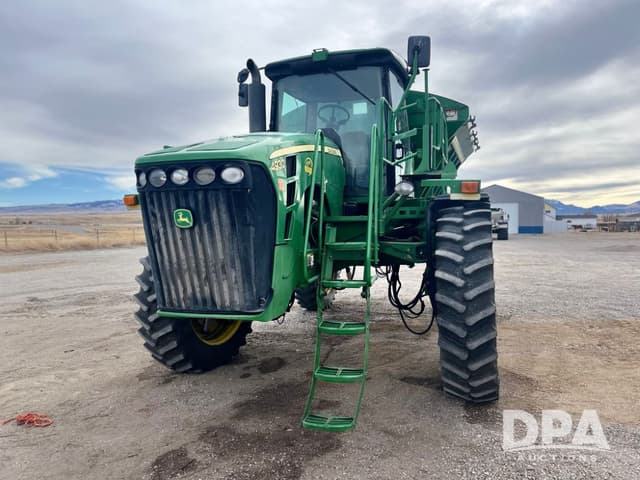 Image of John Deere 4930 equipment image 1