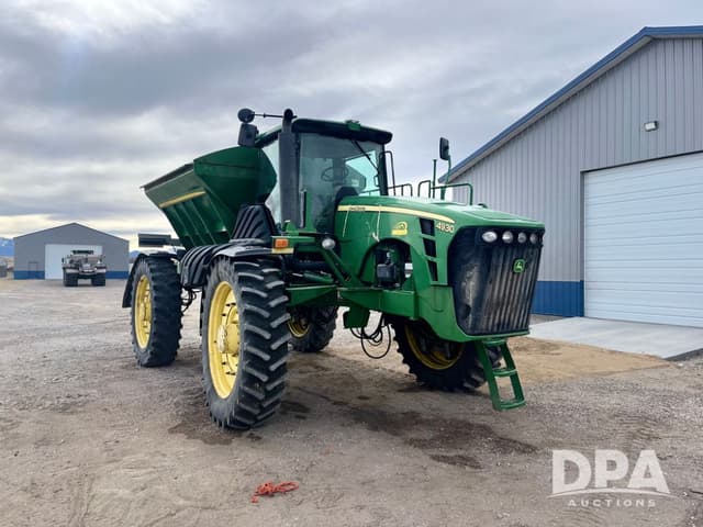 Image of John Deere 4930 equipment image 2