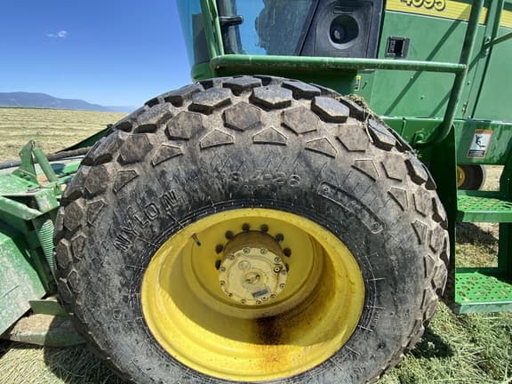 Image of John Deere 4995 equipment image 2