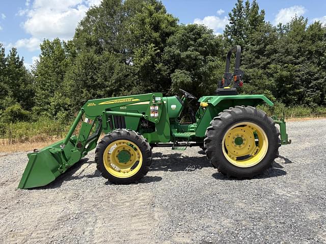 Image of John Deere 5103 equipment image 2