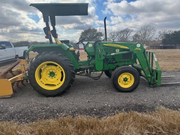 Image of John Deere 5103 equipment image 2