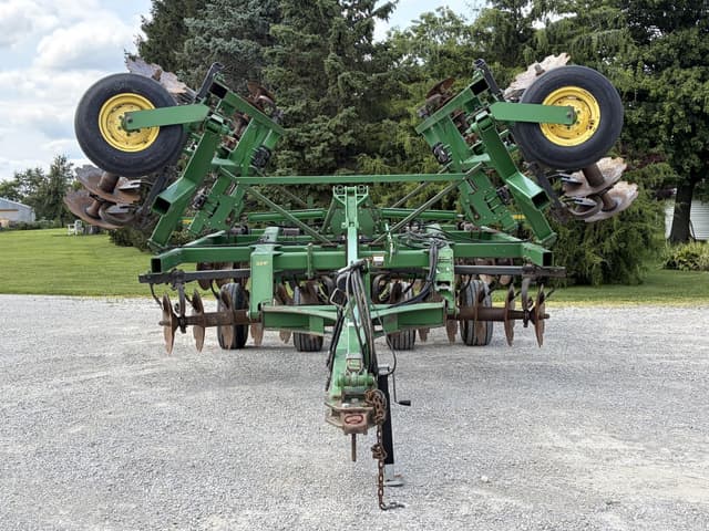 Image of John Deere 512 equipment image 1