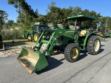 Main image John Deere 5225