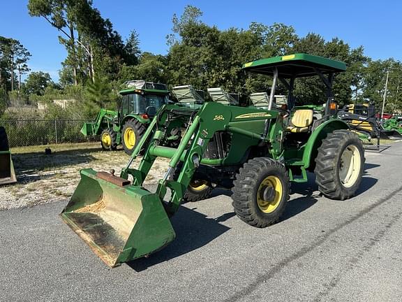 Image of John Deere 5225 Primary image