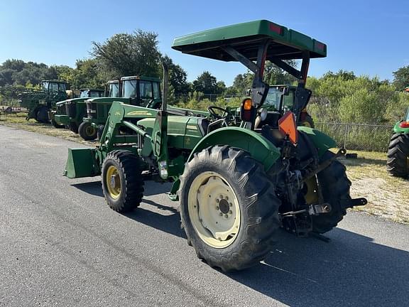 Image of John Deere 5225 equipment image 4