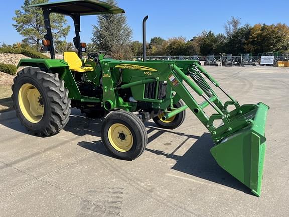 Image of John Deere 5303 equipment image 3