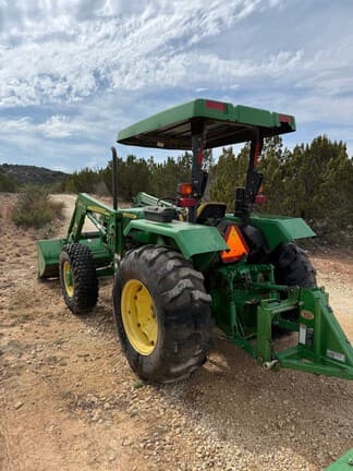 Image of John Deere 5303 equipment image 2