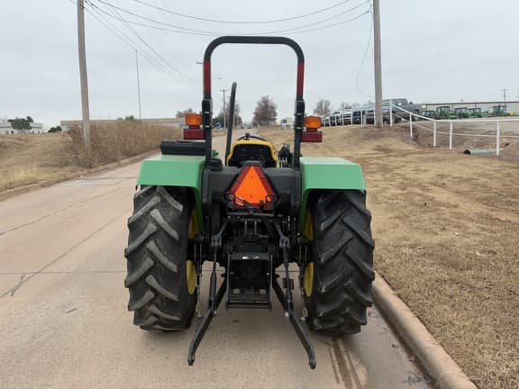 Image of John Deere 5303 equipment image 4