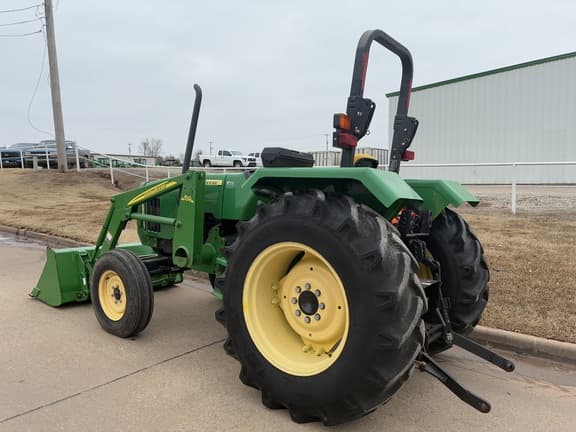 Image of John Deere 5303 equipment image 3
