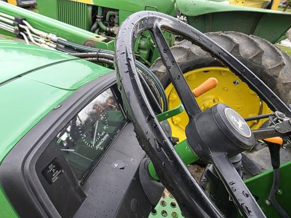 Image of John Deere 5303 equipment image 1