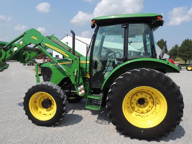 Image of John Deere 5325 equipment image 1