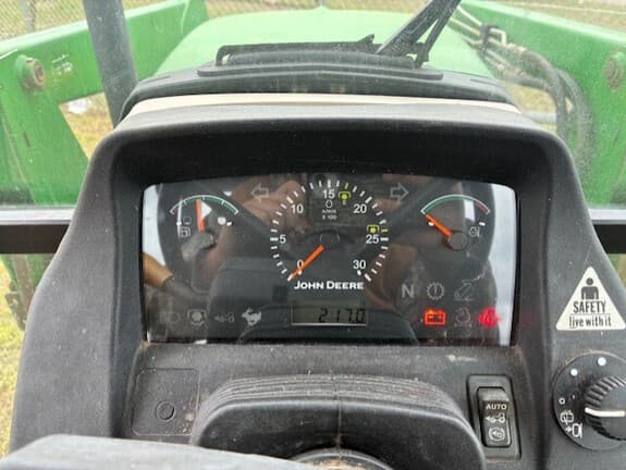 Image of John Deere 5325 equipment image 3