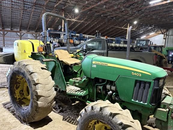 Image of John Deere 5403 equipment image 2