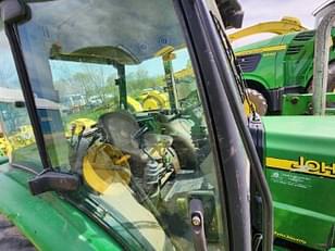 Main image John Deere 5425 4