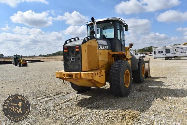 Image of John Deere 544J equipment image 4