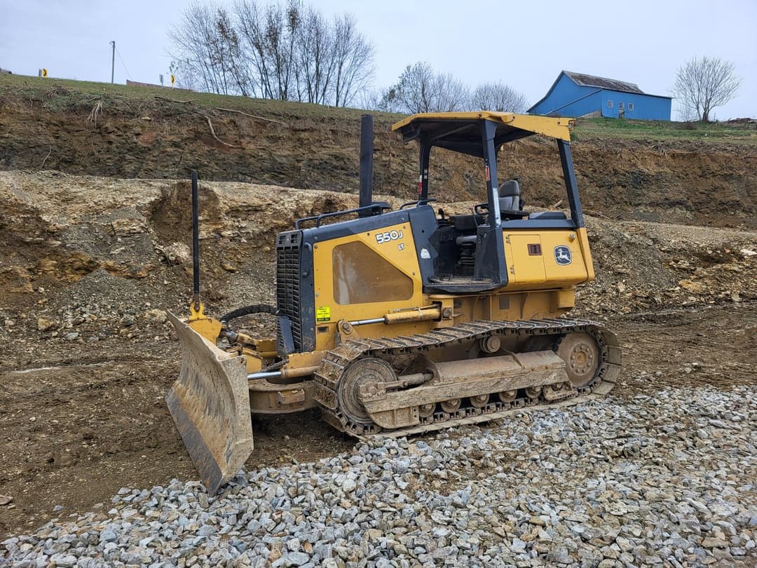 Image of John Deere 550J LT Primary image