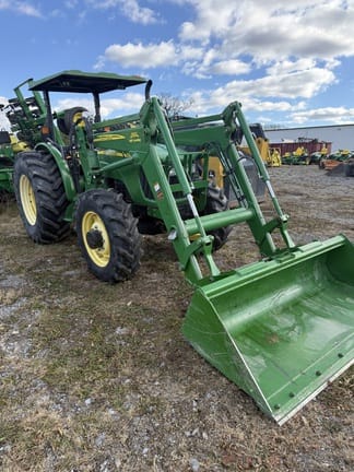 2007 John Deere 5525 Equipment Image0