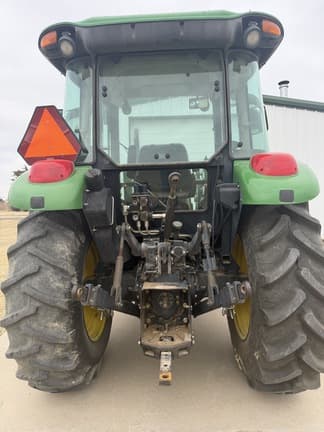 Image of John Deere 5525 equipment image 2