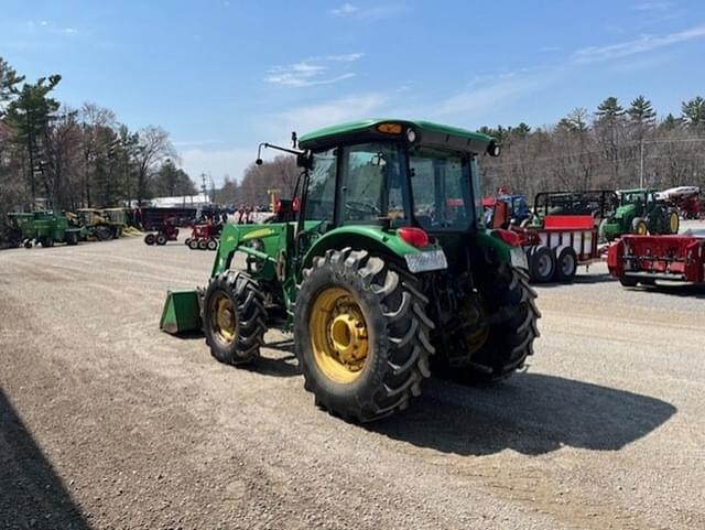 Image of John Deere 5525 equipment image 4