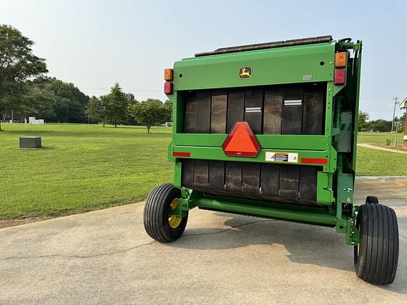 Image of John Deere 558 equipment image 4