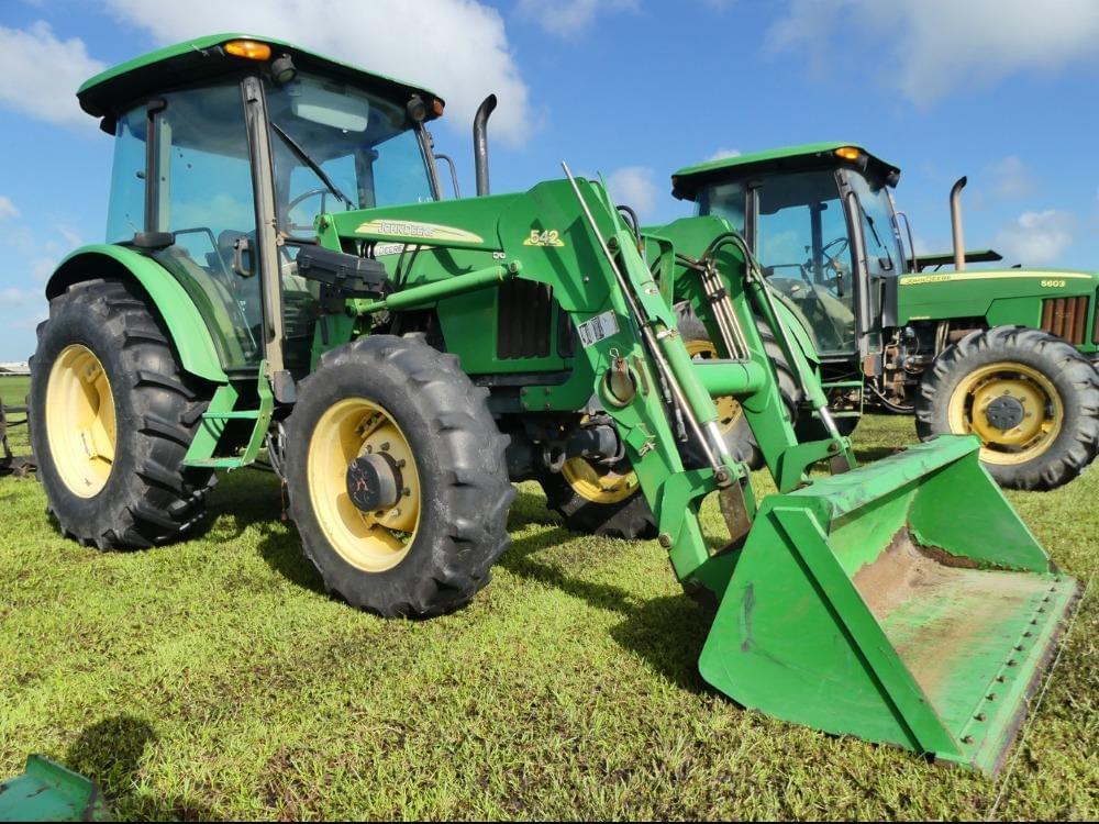 Image of John Deere 5603 Primary image