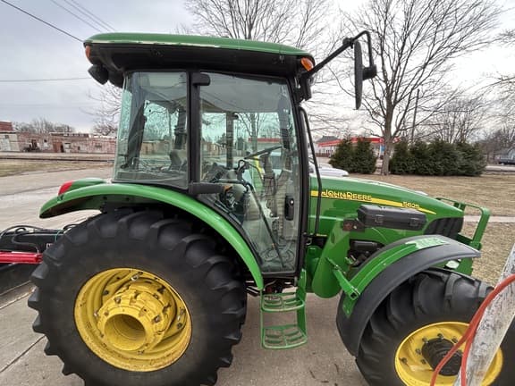 Image of John Deere 5625 equipment image 4