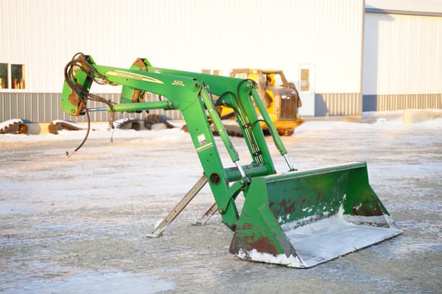 Image of John Deere 563 equipment image 2