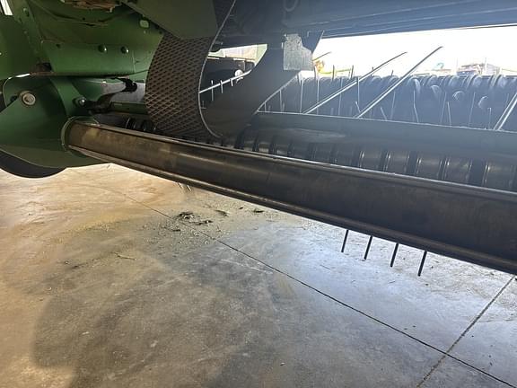 Image of John Deere 568 equipment image 3