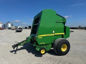 2007 John Deere 568 Image