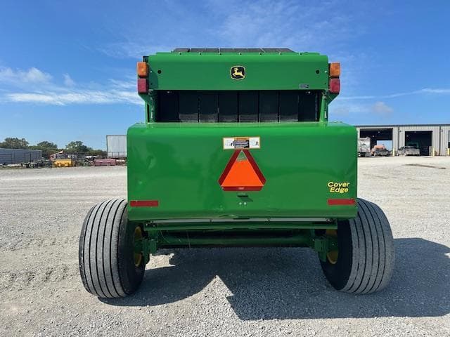 Image of John Deere 568 equipment image 3