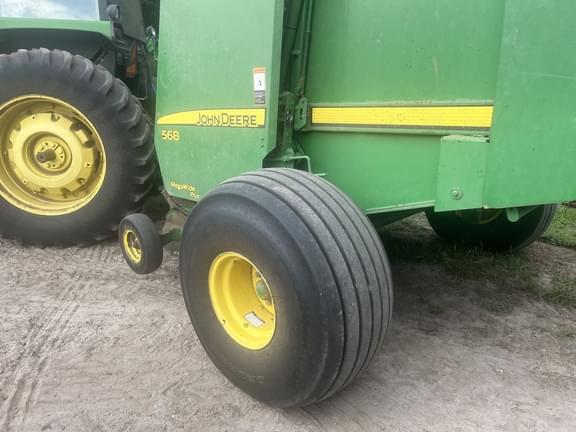 Image of John Deere 568 equipment image 2