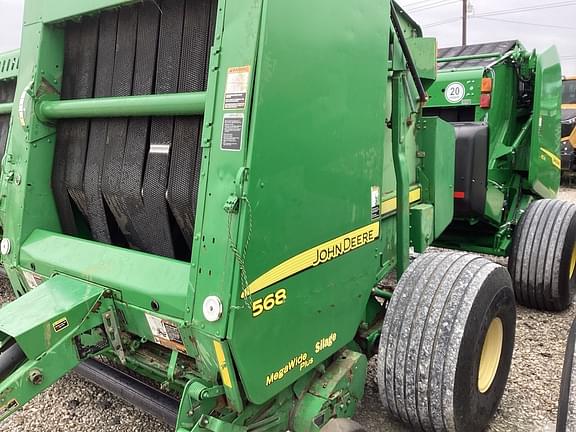 Image of John Deere 568 Silage Mega Wide Plus equipment image 1