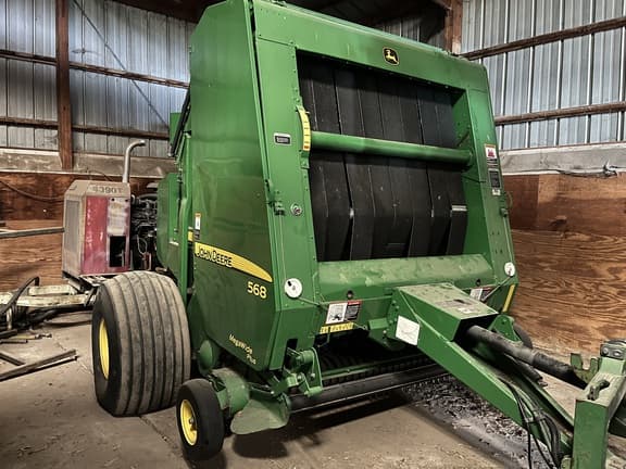 Image of John Deere 568 Primary image