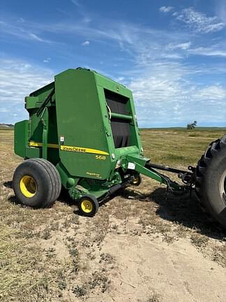 Image of John Deere 568 Image 0