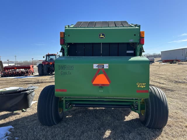 Image of John Deere 568 equipment image 2