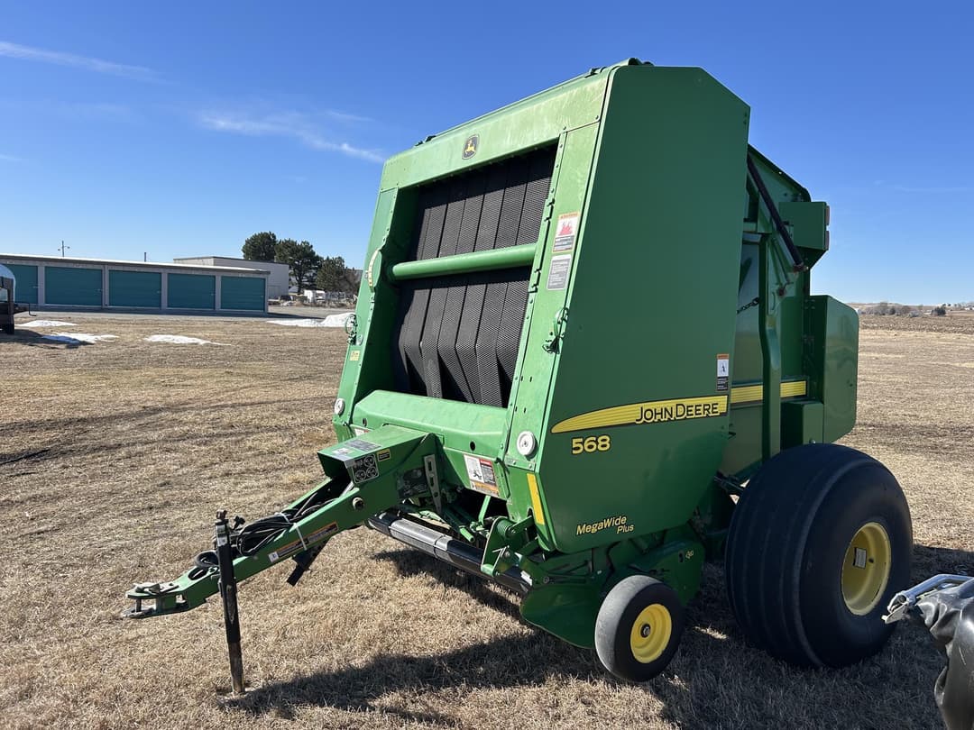 Image of John Deere 568 Primary image