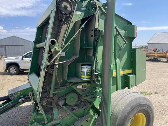 Image of John Deere 568 equipment image 3