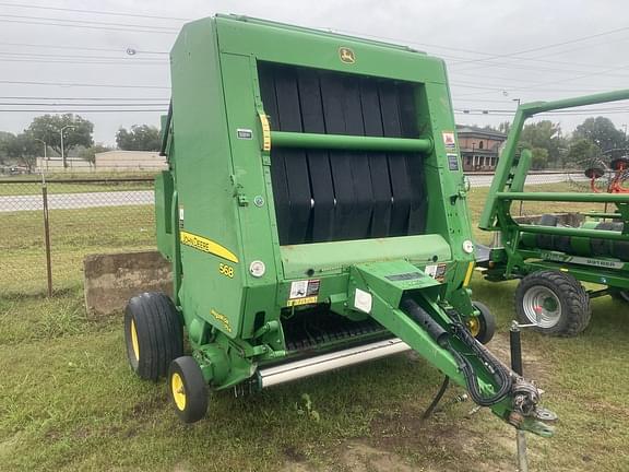 Image of John Deere 568 equipment image 4