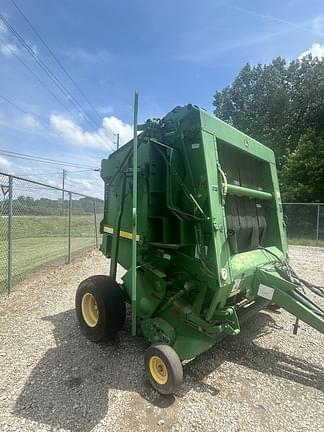 Image of John Deere 568 equipment image 1