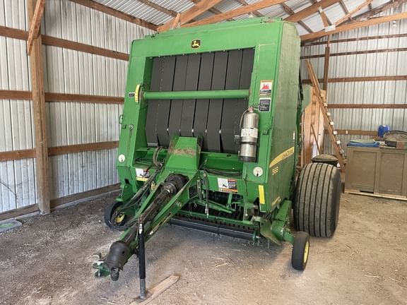 2007 John Deere 568 Equipment Image0